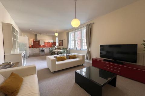 2 bedroom flat for sale, Sarno Square, Abergavenny, NP7
