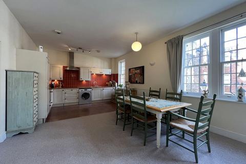 2 bedroom flat for sale, Sarno Square, Abergavenny, NP7