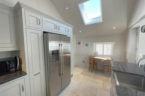 2 Cobbs Well, Fowey, PL23 1BP