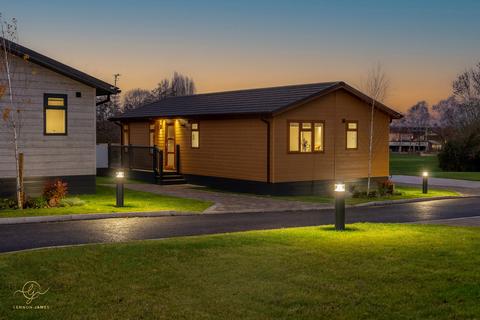 undefined, Bourn CB23