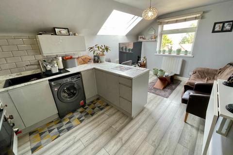 undefined, Tavistock Court, London Road, Luton, Bedfordshire, LU1 3TY