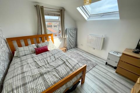 undefined, Tavistock Court, London Road, Luton, Bedfordshire, LU1 3TY