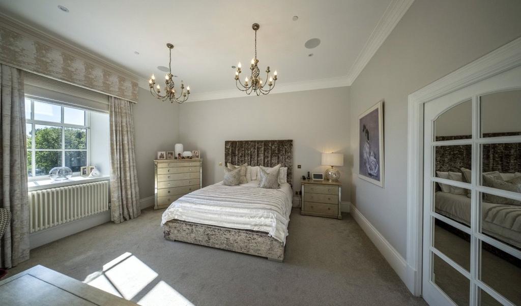 Principal Bedroom
