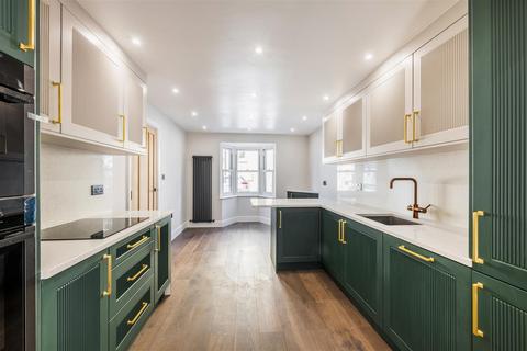 4 bedroom terraced house for sale, Upper Sudeley Street, Brighton