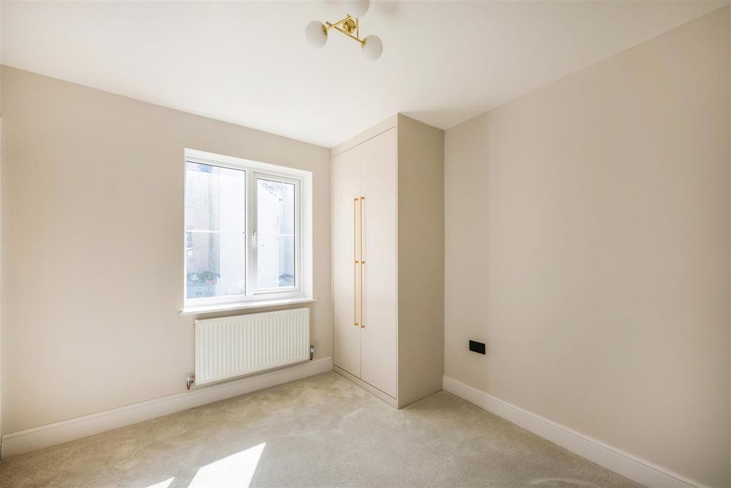 2 Upper Sudeley Street -13.jpg
