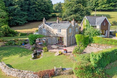 undefined, Robins Nest Farm, Penallt, NP25