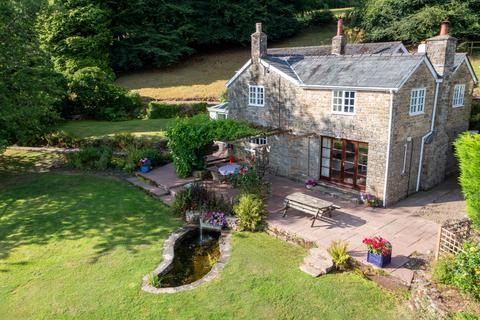 undefined, Robins Nest Farm, Penallt, NP25