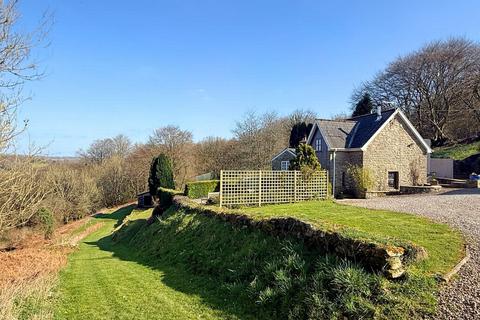 undefined, Robins Nest Farm, Penallt, NP25