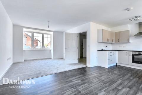 3 bedroom semi-detached house to rent, Clos Pwll Coch, Cardiff