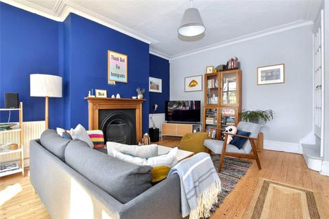 16 Talbot View, Leeds, LS4 2RQ