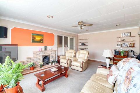 2 bedroom bungalow for sale, Great Clacton CO15