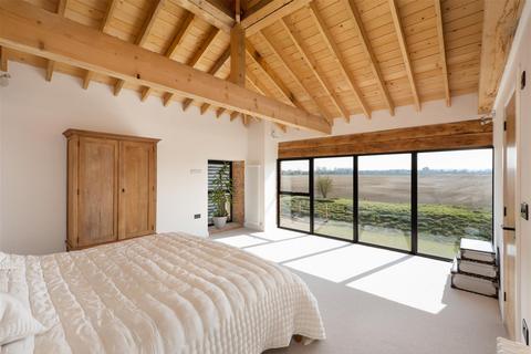 4 bedroom terraced house for sale, Frognal Farm Barns, Teynham