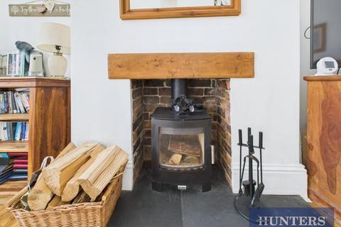 5 bedroom terraced house for sale, Richmond Street, Bridlington