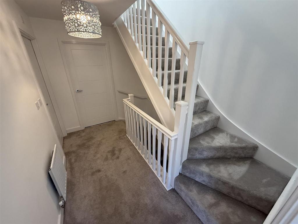 Hallway.JPG