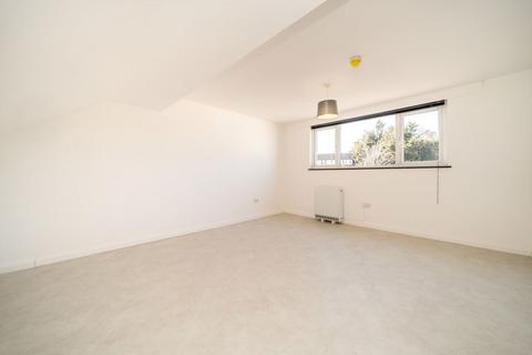 3 bedroom house to rent, Oldfield Lane South, Greenford UB6