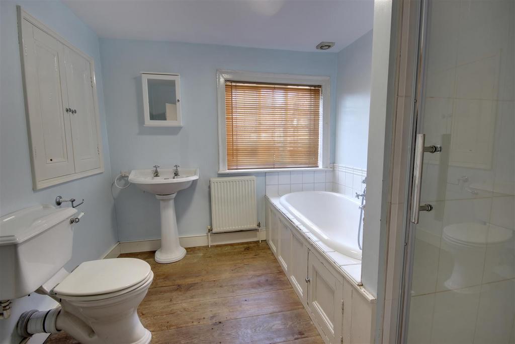 Bathroom 2