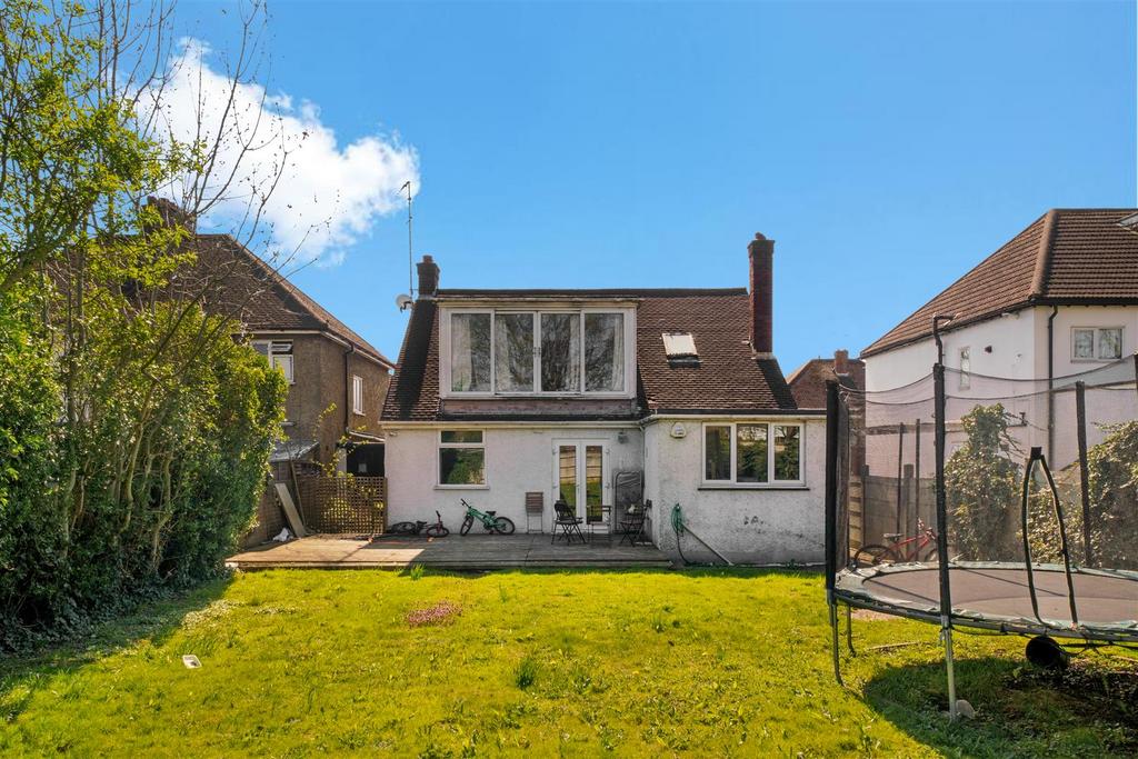 117 Eton Avenue - 7 AHMye ZT4 Ug V0q4 BAje N.jpg