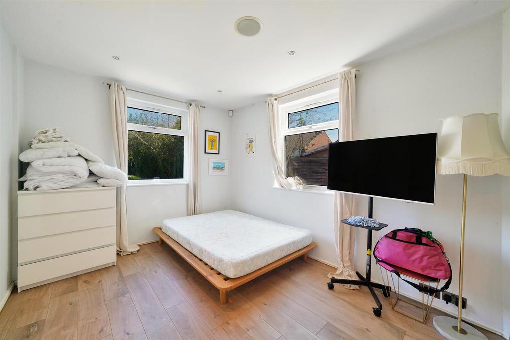 117 Eton Avenue - Dn8 Si Dq9 Oqz Gh4 Kc2u5 J.jpg