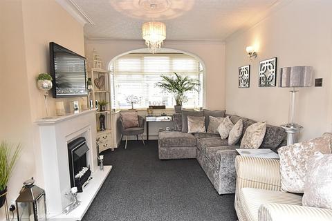 16 Huddleston Road, Grimsby, DN32 8HG