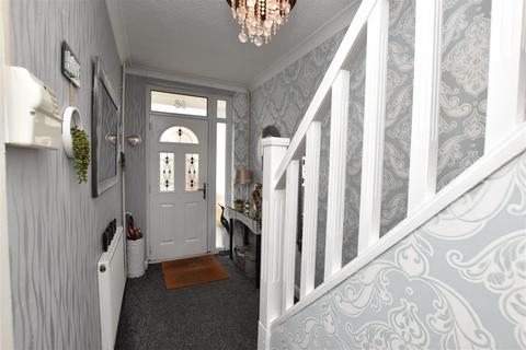16 Huddleston Road, Grimsby, DN32 8HG