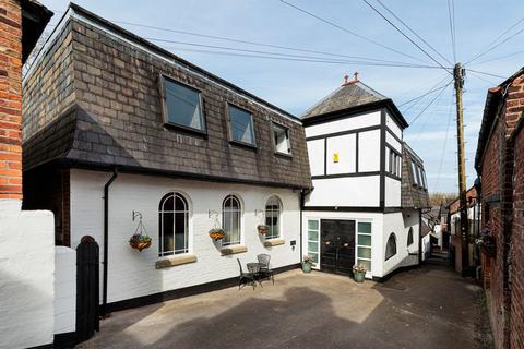 4 bedroom detached house for sale, King Street, Knutsford, WA16