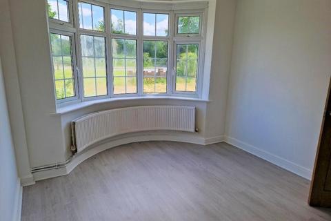 Hillview Sewardstone Road, London, E4 7RG