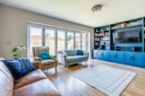 14 Corston Walk, Bristol, BS11 9RB