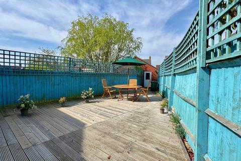 5 bedroom end of terrace house for sale, Valerian Way, Stotfold, Hitchin, SG5