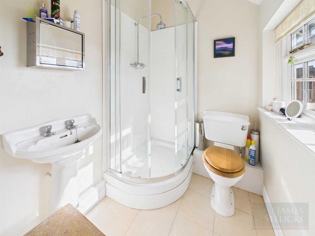 Ensuite