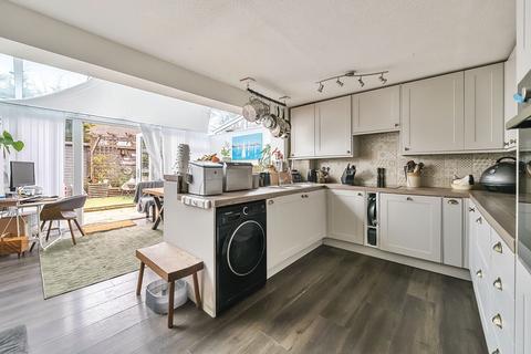 20 Friars Croft, Netley Abbey, Southampton, SO31 5PZ
