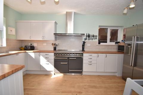78 Berrybrook Meadow, Exminster, Exeter, EX6 8UA