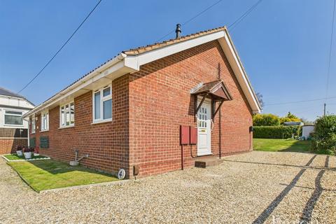4 Wayside Road, Basingstoke, RG23 8BH