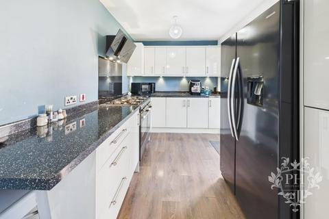 83 Barnaby Crescent, Middlesbrough, TS6 9HR