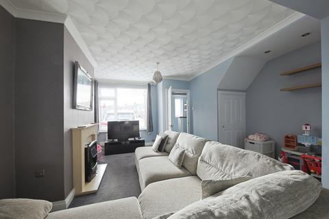 153 Brooklands Road, Hull, HU5 5AF