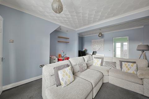 153 Brooklands Road, Hull, HU5 5AF