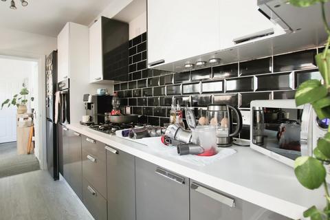 3 bedroom terraced house for sale, Rosmead Street, Hull, HU9 2TG