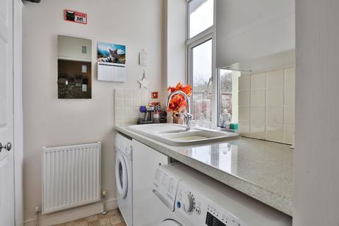 undefined, Park Avenue, Withernsea,  HU19 2JX
