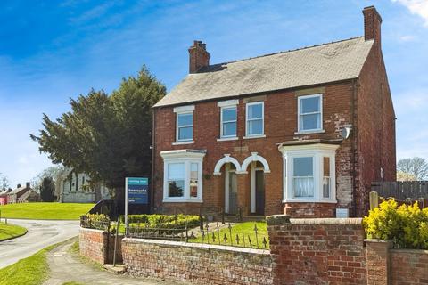 2, Mount Villa Cross Street, Barrow-upon-humber, DN19 7AL