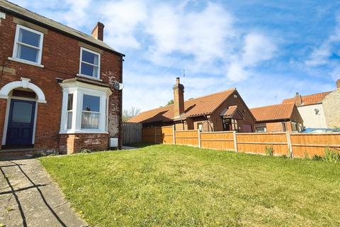 2, Mount Villa Cross Street, Barrow-upon-humber, DN19 7AL