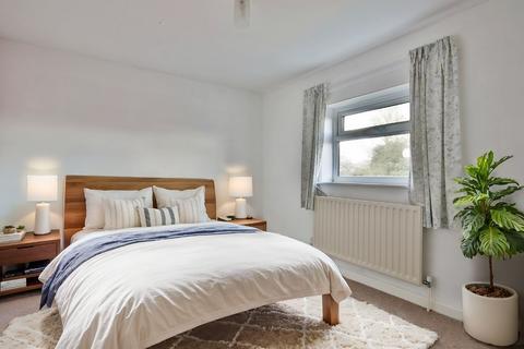 2, Mount Villa Cross Street, Barrow-upon-humber, DN19 7AL