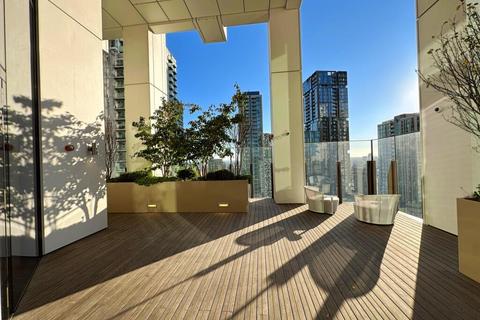 2 bedroom flat to rent, Harcourt Tower, London E14