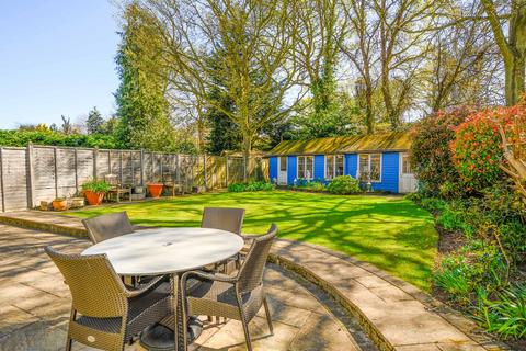 undefined, Stoke Road, WALTON-ON-THAMES, KT12
