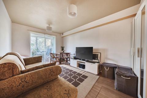 1 bedroom flat for sale, Sterling Gardens, London, SE14