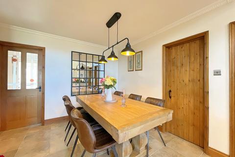44 Brook Road, Tiptree, Colchester, CO5 0RH