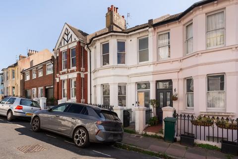 4 bedroom house for sale, Roundhill Crescent, Brighton