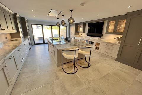 3 bedroom house for sale, Heyes Lane, Alderley Edge
