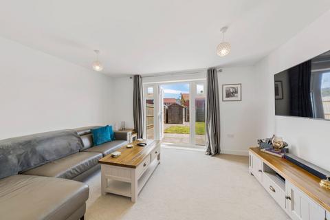 14 Maytree Crescent, Harlow, CM17 0FW