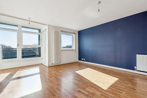 2 bedroom flat for sale, East Pilton Farm Crescent, Edinburgh, EH5