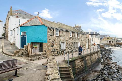Showroom for sale, Former Westcotts Gallery, Westcotts Quay, St. Ives, Cornwall