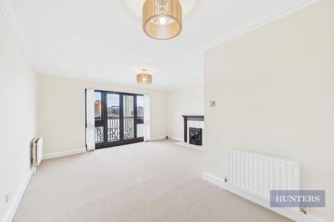 3 bedroom terraced house for sale, Cadland Court, Channel Way, Ocean Village